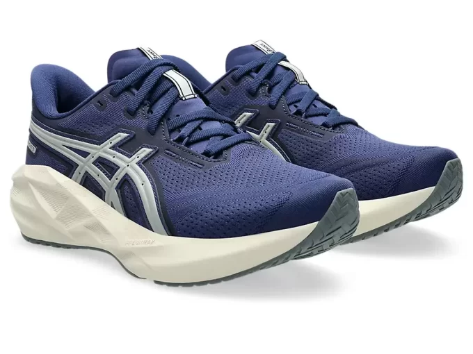 ASICS NOVABLAST 5 TRACK CLUB ASICS NOVABLAST 5 TRACK CLUB