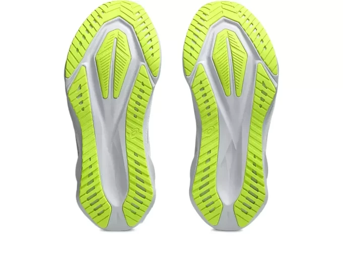 ASICS NOVABLAST 5 TRACK CLUB ASICS NOVABLAST 5 TRACK CLUB