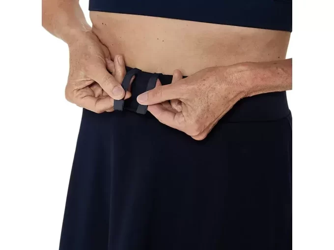 FUSTĂ DE CURTE FUSTĂ DE CURTE