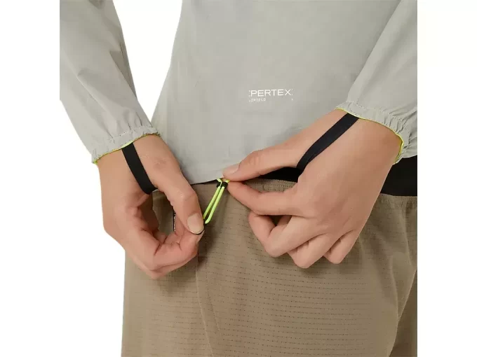 GEACĂ IMPERMEABILĂ FUJITRAIL PENTRU DAMĂ GEACĂ IMPERMEABILĂ FUJITRAIL PENTRU DAMĂ