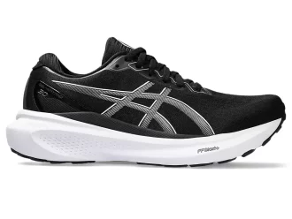 GEL-KAYANO 30 TESTAT PE DRUMURI ÎNGUSTE