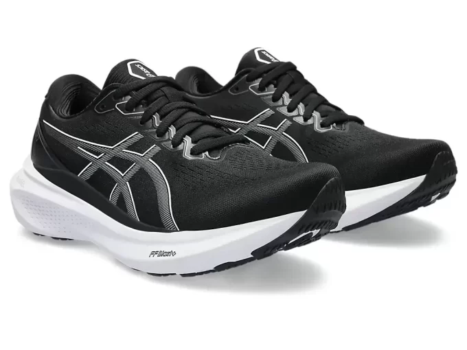 GEL-KAYANO 30 TESTAT PE DRUMURI ÎNGUSTE GEL-KAYANO 30 TESTAT PE DRUMURI ÎNGUSTE