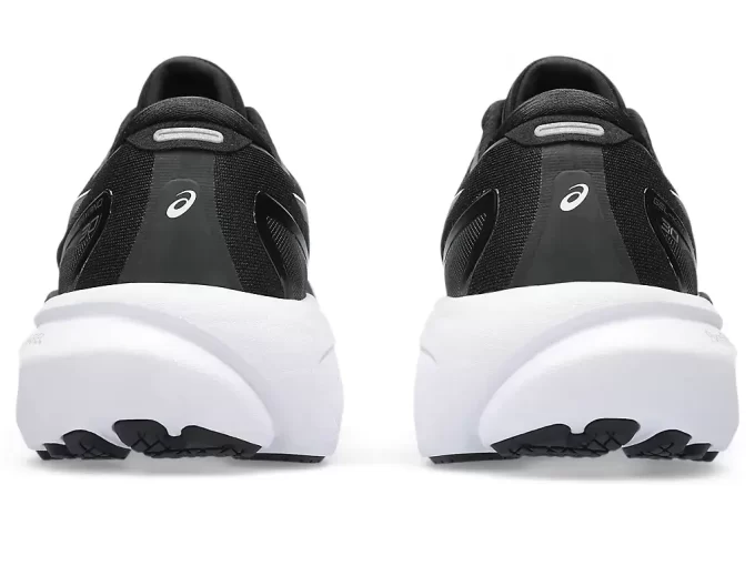 GEL-KAYANO 30 TESTAT PE DRUMURI ÎNGUSTE GEL-KAYANO 30 TESTAT PE DRUMURI ÎNGUSTE