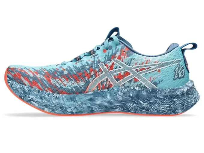 NOOSA TRI 16