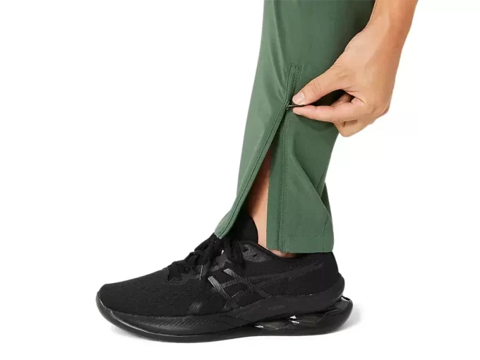 PANTALONI CU CĂPTUȘEALĂ ELASTICĂ PANTALONI CU CĂPTUȘEALĂ ELASTICĂ