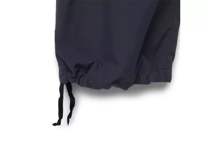PANTALONI DETAȘABILI PANTALONI DETAȘABILI