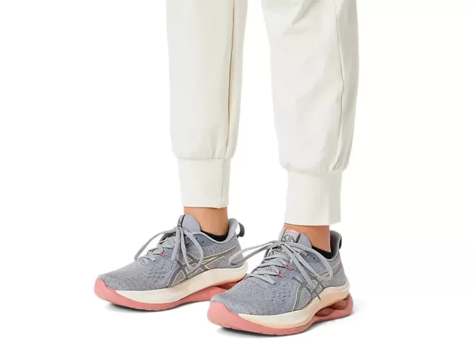 PANTALONI FLEXIBILI, MOALE, PENTRU DAMĂ PANTALONI FLEXIBILI, MOALE, PENTRU DAMĂ