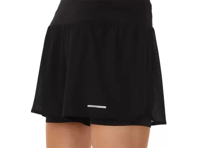 Pantaloni scurți VENTILATE 2-N-1 de 3,5 inch pentru femei Pantaloni scurți VENTILATE 2-N-1 de 3,5 inch pentru femei