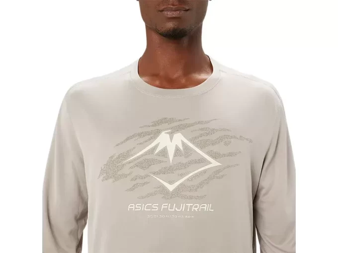 TOP CU MÂNECĂ LUNGĂ ȘI LOGO FUJITRAIL TOP CU MÂNECĂ LUNGĂ ȘI LOGO FUJITRAIL