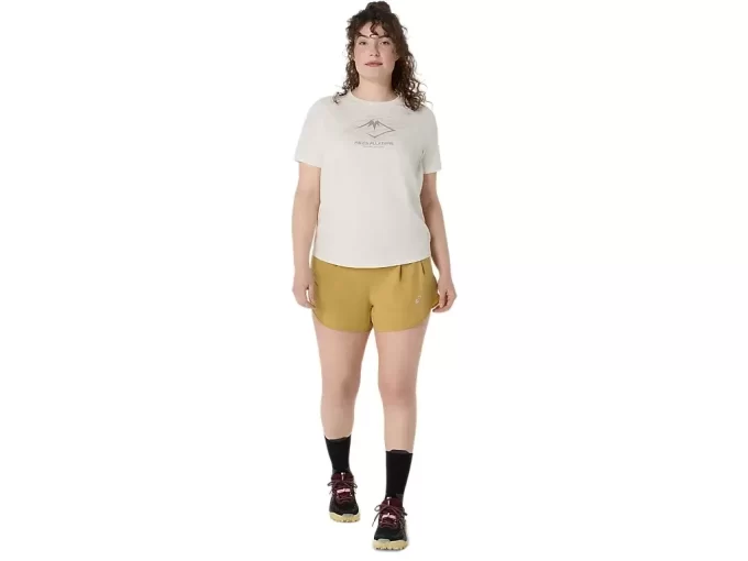 TOP CU MÂNECĂ SCURTĂ ȘI LOGO FUJITRAIL TOP CU MÂNECĂ SCURTĂ ȘI LOGO FUJITRAIL