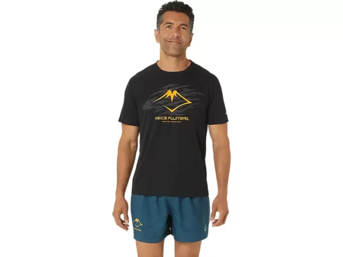 TOP CU MÂNECĂ SCURTĂ ȘI LOGO FUJITRAIL TOP CU MÂNECĂ SCURTĂ ȘI LOGO FUJITRAIL