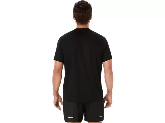 TOP CU MÂNECĂ SCURTĂ ȘI LOGO FUJITRAIL TOP CU MÂNECĂ SCURTĂ ȘI LOGO FUJITRAIL