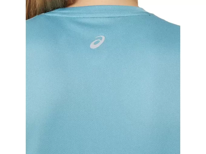 TOP CU MÂNECĂ SCURTĂ ȘI LOGO FUJITRAIL PENTRU DAMĂ TOP CU MÂNECĂ SCURTĂ ȘI LOGO FUJITRAIL PENTRU DAMĂ