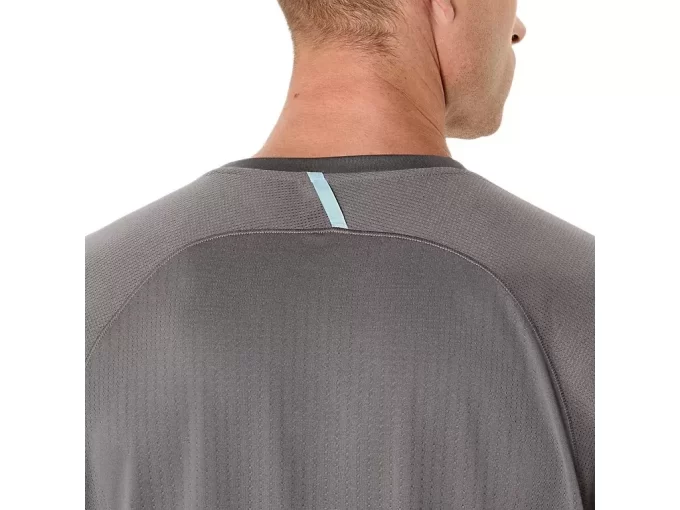 TOP CU MÂNECĂ SCURTĂ JACQUARD ACTIBREEZE TOP CU MÂNECĂ SCURTĂ JACQUARD ACTIBREEZE