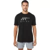 Tricou ASICS cu dungi și mânecă scurtă Tricou ASICS cu dungi și mânecă scurtă
