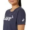 TRICOU ASICS CU MÂNECĂ SCURTĂ ȘI IMPRIMARE FLORALĂ PENTRU DAMĂ TRICOU ASICS CU MÂNECĂ SCURTĂ ȘI IMPRIMARE FLORALĂ PENTRU DAMĂ