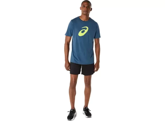 TRICOU CU MÂNECĂ SCURTĂ CU PENSULĂ TRICOU CU MÂNECĂ SCURTĂ CU PENSULĂ