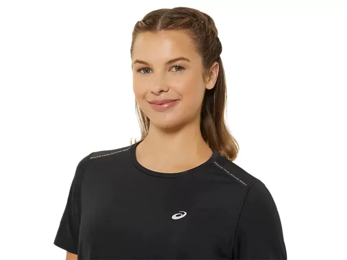 TRICOU CU MÂNECĂ SCURTĂ DE STRADĂ TRICOU CU MÂNECĂ SCURTĂ DE STRADĂ