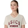 TRICOU CU MÂNECĂ SCURTĂ PENTRU DAMĂ, ÎNFIINȚAT ÎN 1977, CU GÂT ÎN V TRICOU CU MÂNECĂ SCURTĂ PENTRU DAMĂ, ÎNFIINȚAT ÎN 1977, CU GÂT ÎN V