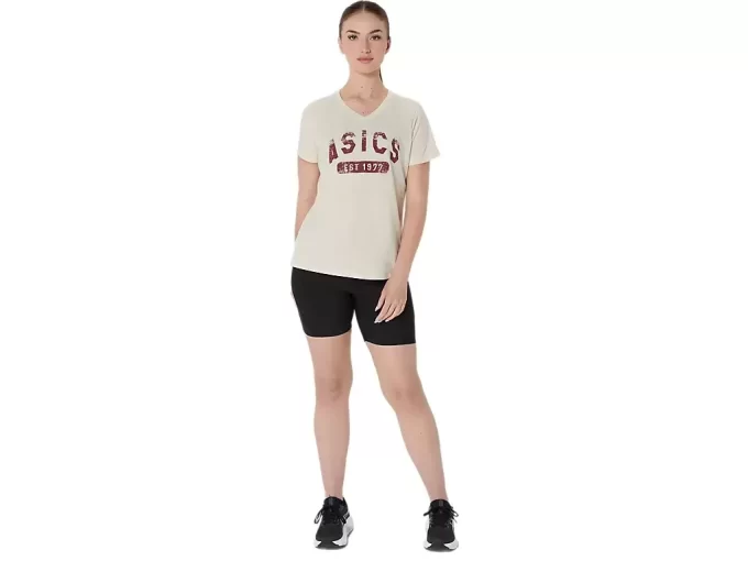 TRICOU CU MÂNECĂ SCURTĂ PENTRU DAMĂ, ÎNFIINȚAT ÎN 1977, CU GÂT ÎN V TRICOU CU MÂNECĂ SCURTĂ PENTRU DAMĂ, ÎNFIINȚAT ÎN 1977, CU GÂT ÎN V